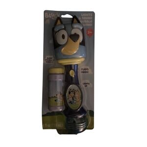 Bluey Lights and Sound Bubble Wand with 4oz Solution Bluey Character Toy New